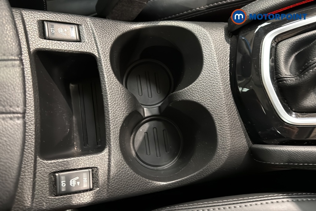 Nissan Qashqai Hatchback #21