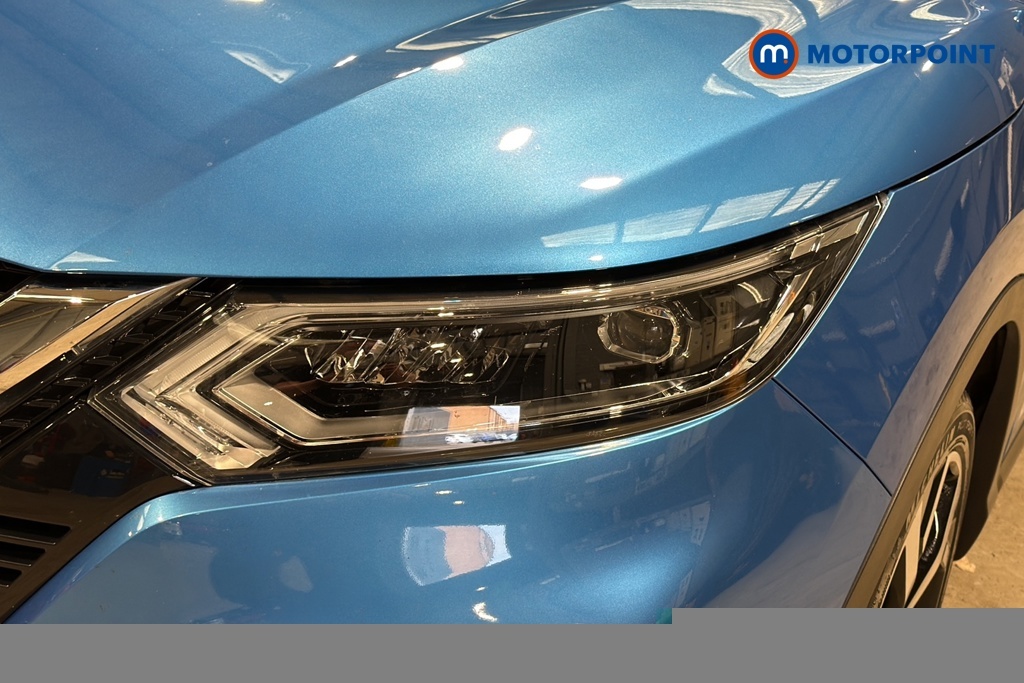 Nissan Qashqai Hatchback #39