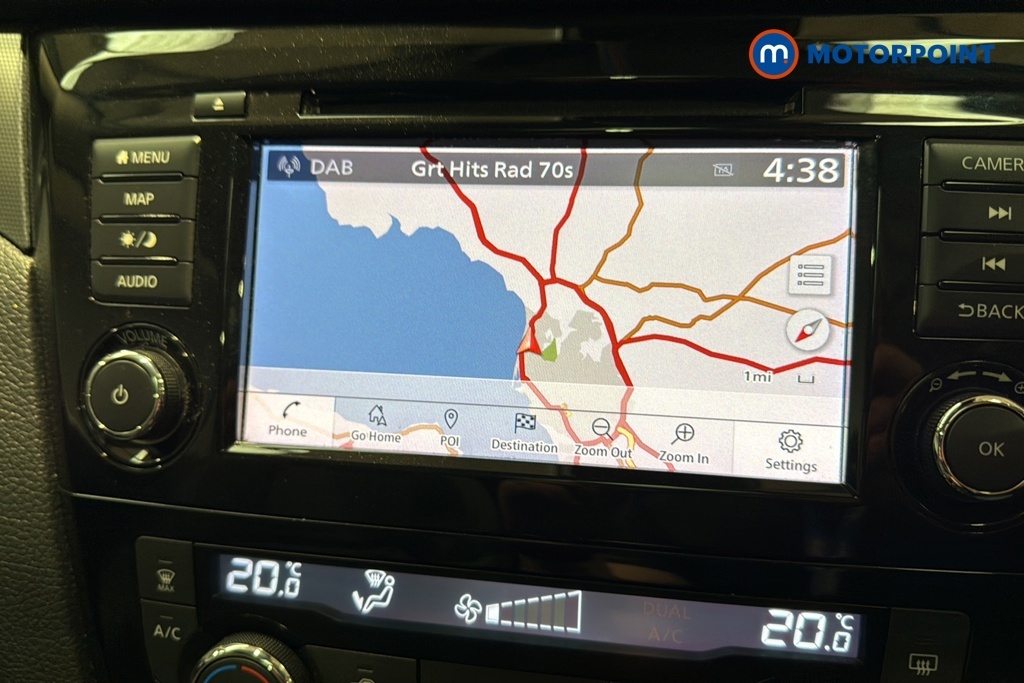 Nissan Qashqai Hatchback #17