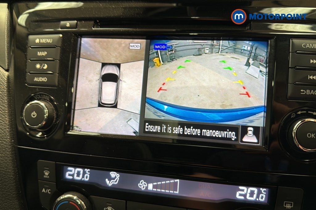 Nissan Qashqai Hatchback #19