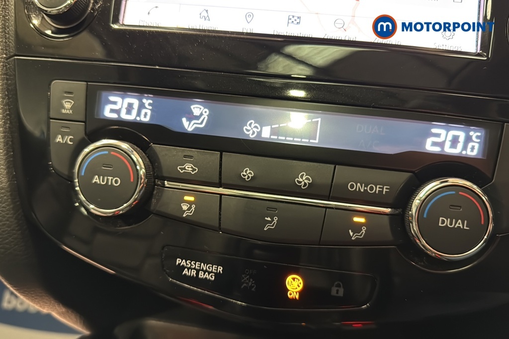 Nissan Qashqai Hatchback #18