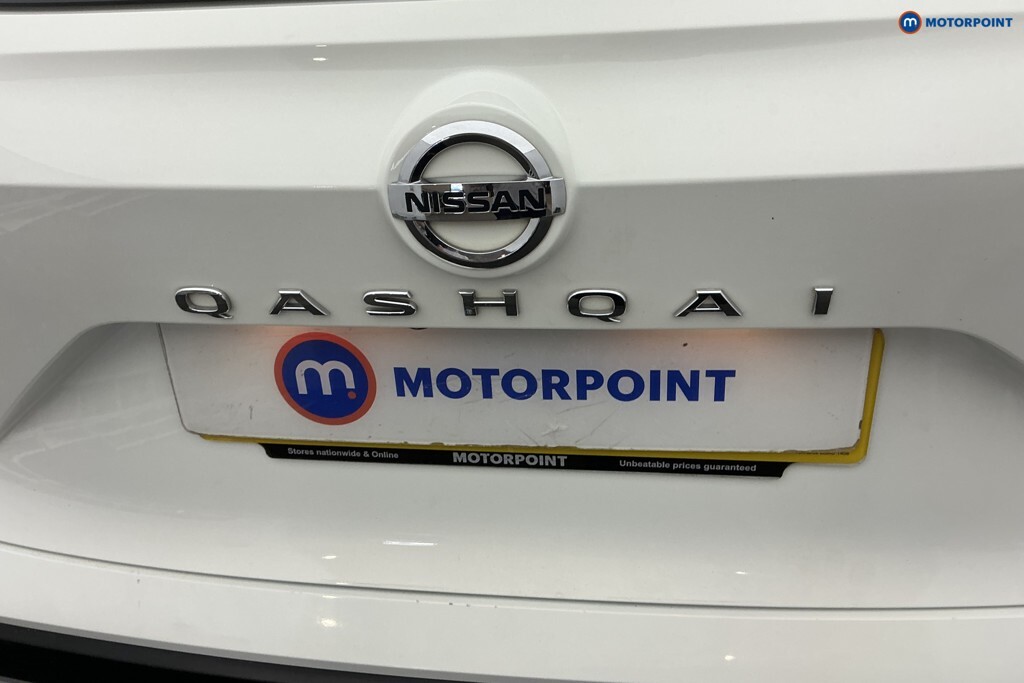 Nissan Qashqai Hatchback Blue #39