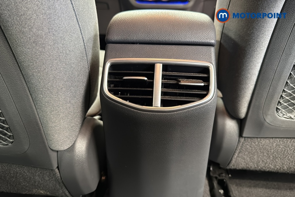 Hyundai Ioniq Hatchback Black #30
