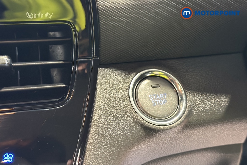 Hyundai Ioniq Hatchback Black #45
