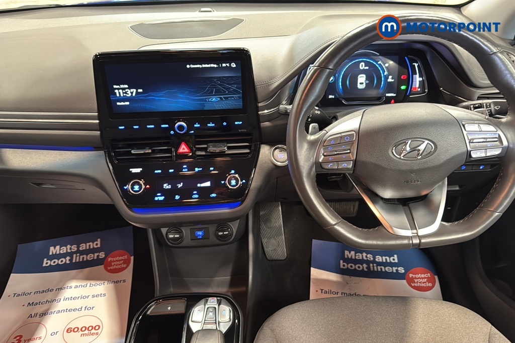 Hyundai Ioniq Hatchback Black #9