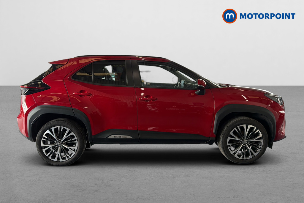 Toyota Yaris Cross 1.5 Hybrid Excel Cvt Red #4