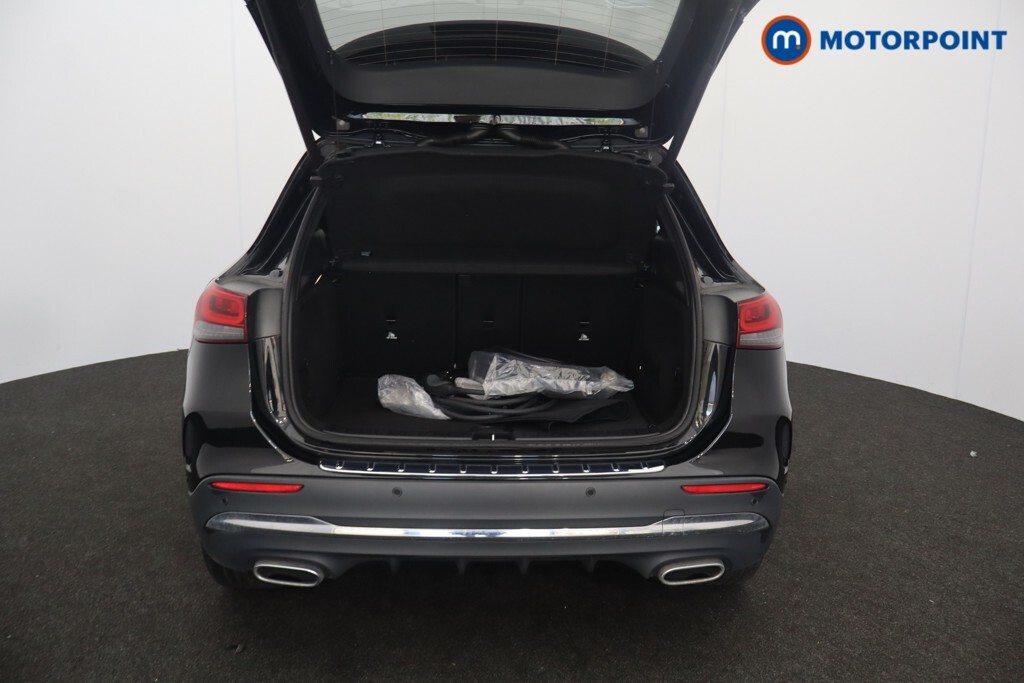 Mercedes-Benz GLA Class Amg Line White #52