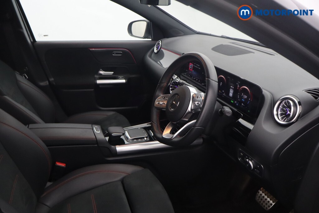 Mercedes-Benz GLA Class Amg Line White #21