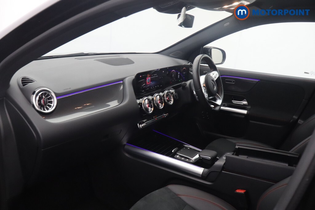 Mercedes-Benz GLA Class Amg Line White #37
