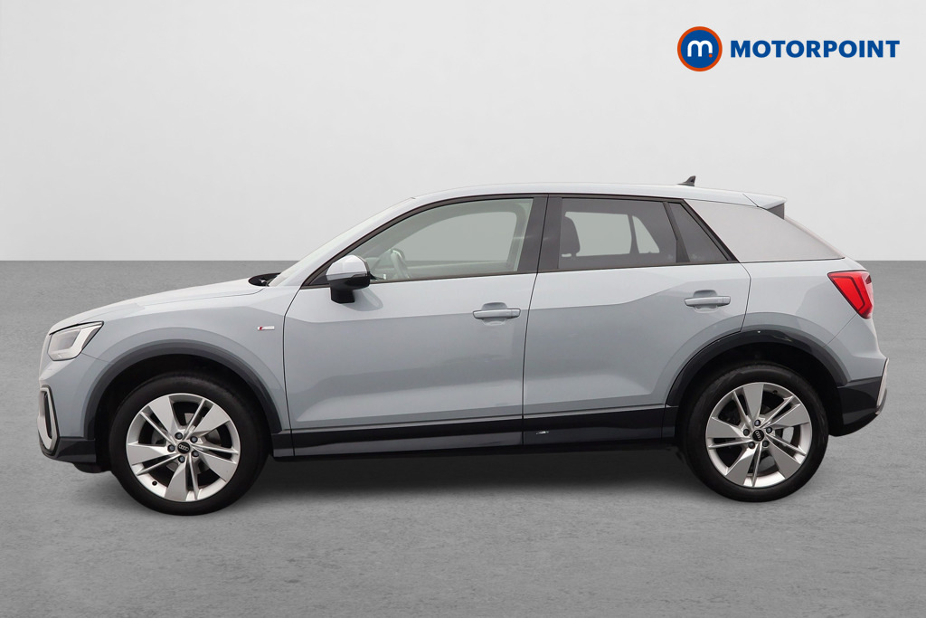 Audi Q2 35 Tfsi S Line Grey #4