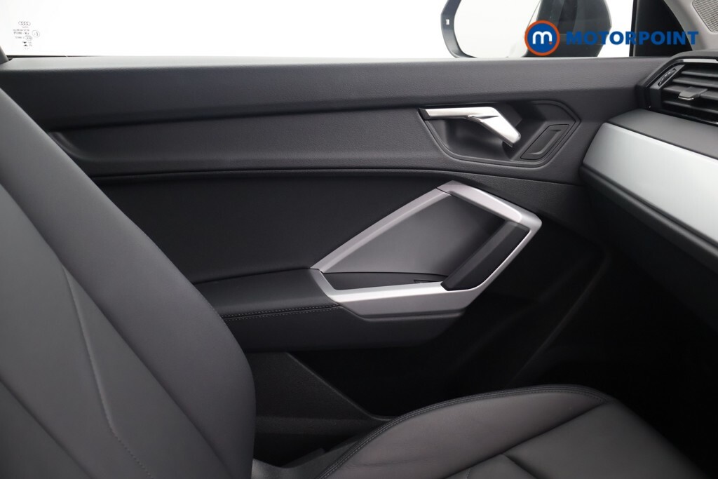 Audi Q3 Black Edition 35 Tfsi 150 Ps 6-Speed Grey #19