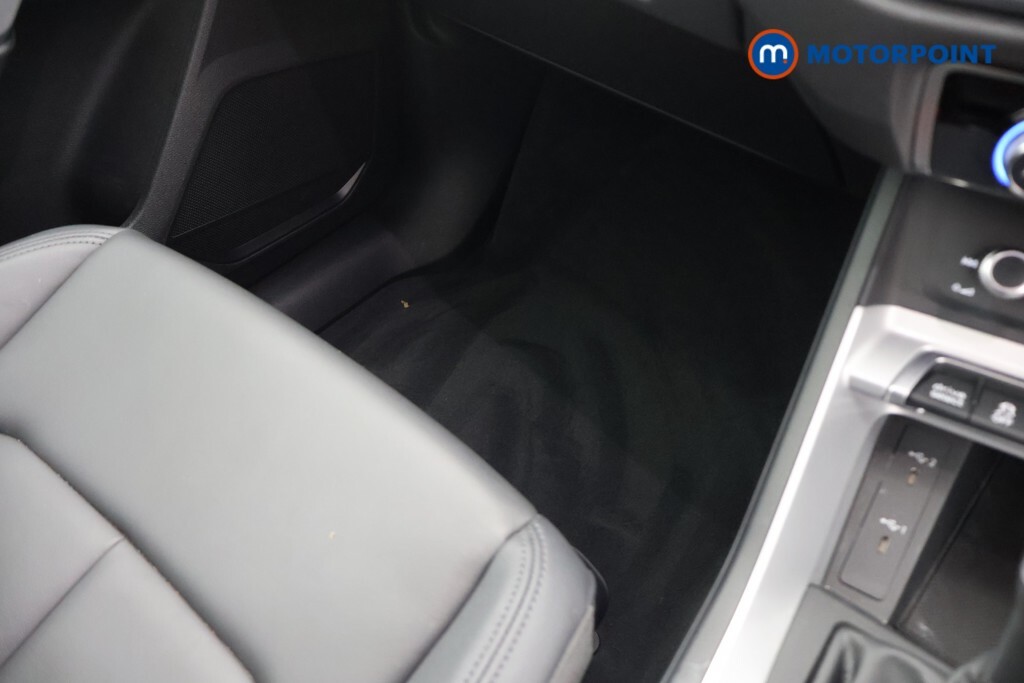 Audi Q3 Black Edition 35 Tfsi 150 Ps 6-Speed Grey #20