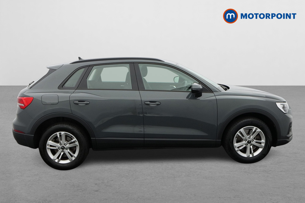 Audi Q3 Black Edition 35 Tfsi 150 Ps 6-Speed Grey #8