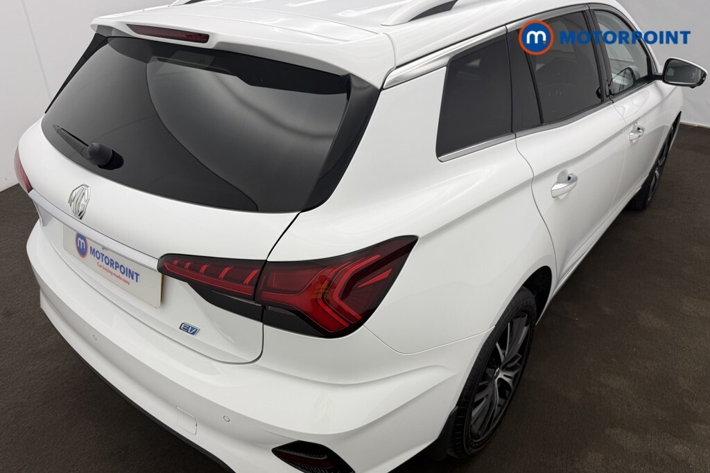 MG MG5 115Kw Trophy Ev Long Range 61Kwh Red #17