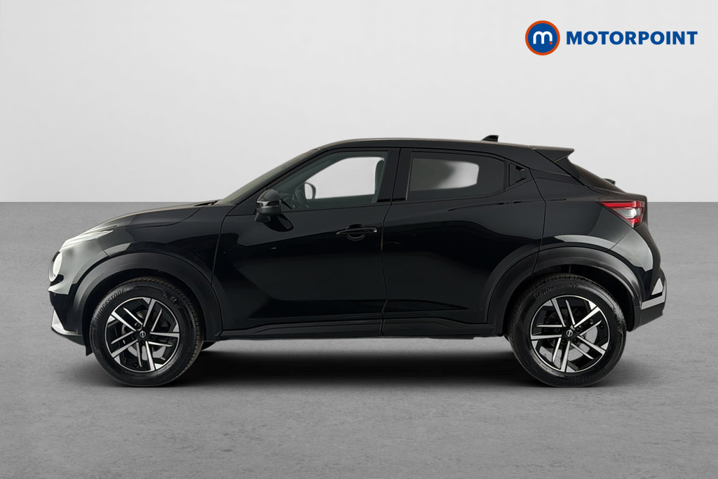 Nissan Juke N-connecta White #8