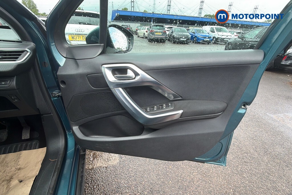 Peugeot 2008 Allure Grey #16