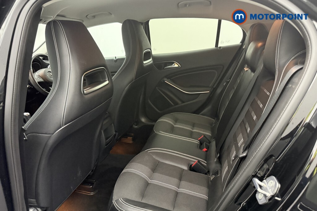 Mercedes-Benz GLA Class 1.6 Gla 180 Amg Line Edition 121 Bhp Black #12