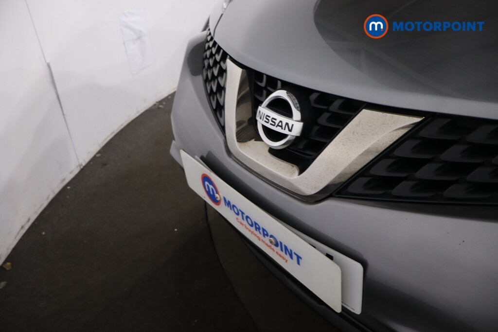 Nissan Juke 1.6 112 Visia White #34
