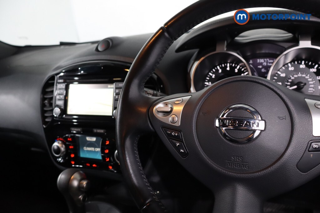 Nissan Juke 1.6 112 Visia White #25