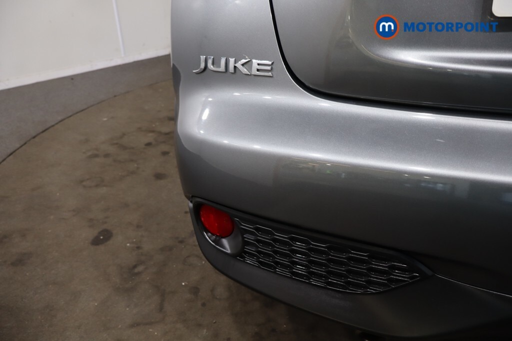 Nissan Juke 1.6 112 Visia White #41