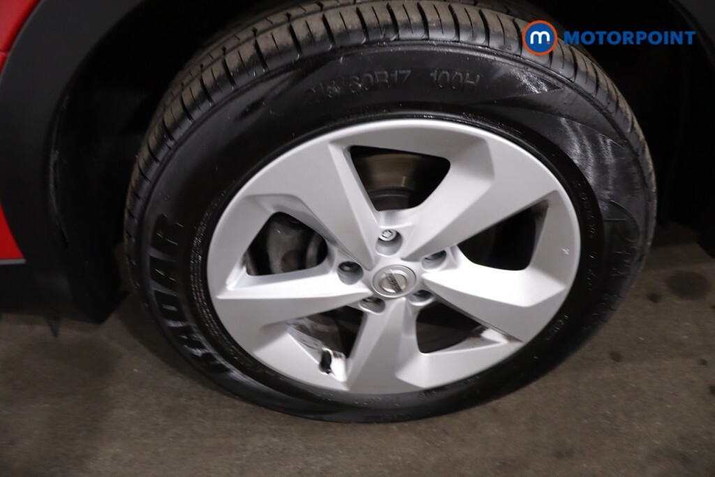 Nissan Qashqai Dci Tekna White #18