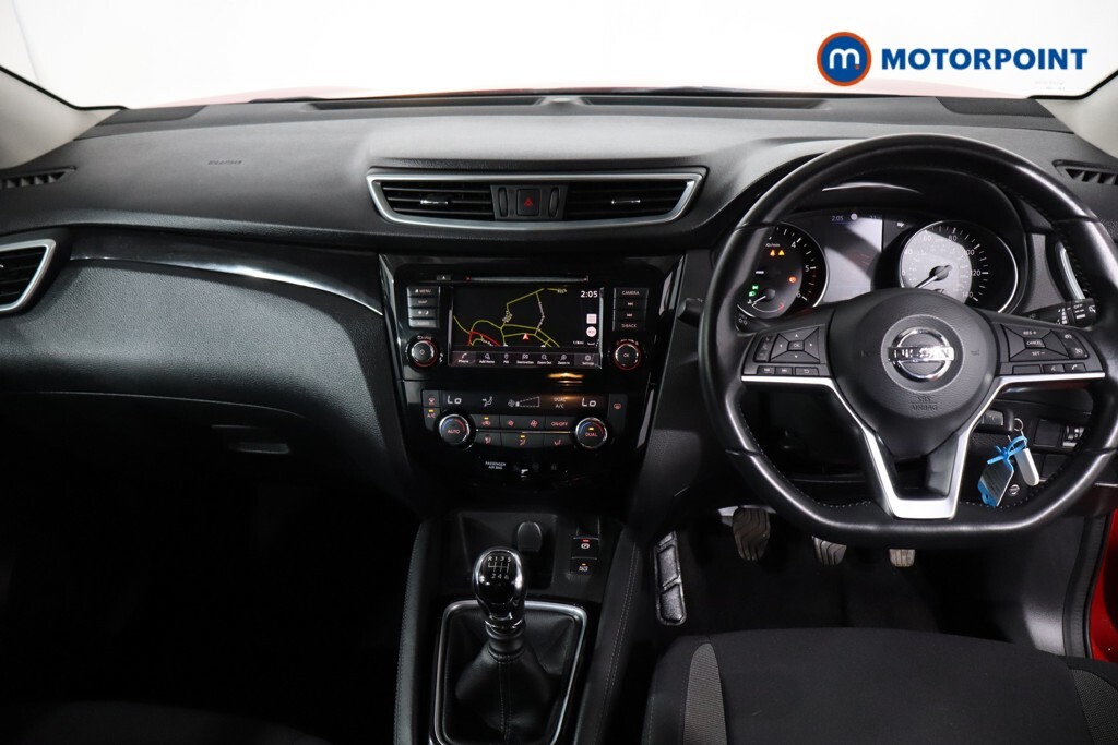 Nissan Qashqai Dci Tekna White #9