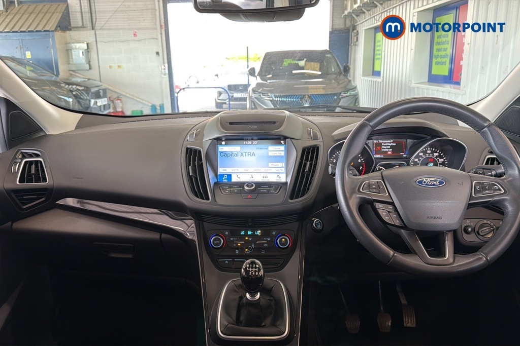 Ford Kuga 1.5 Tdci Titanium Edition 2Wd White #9