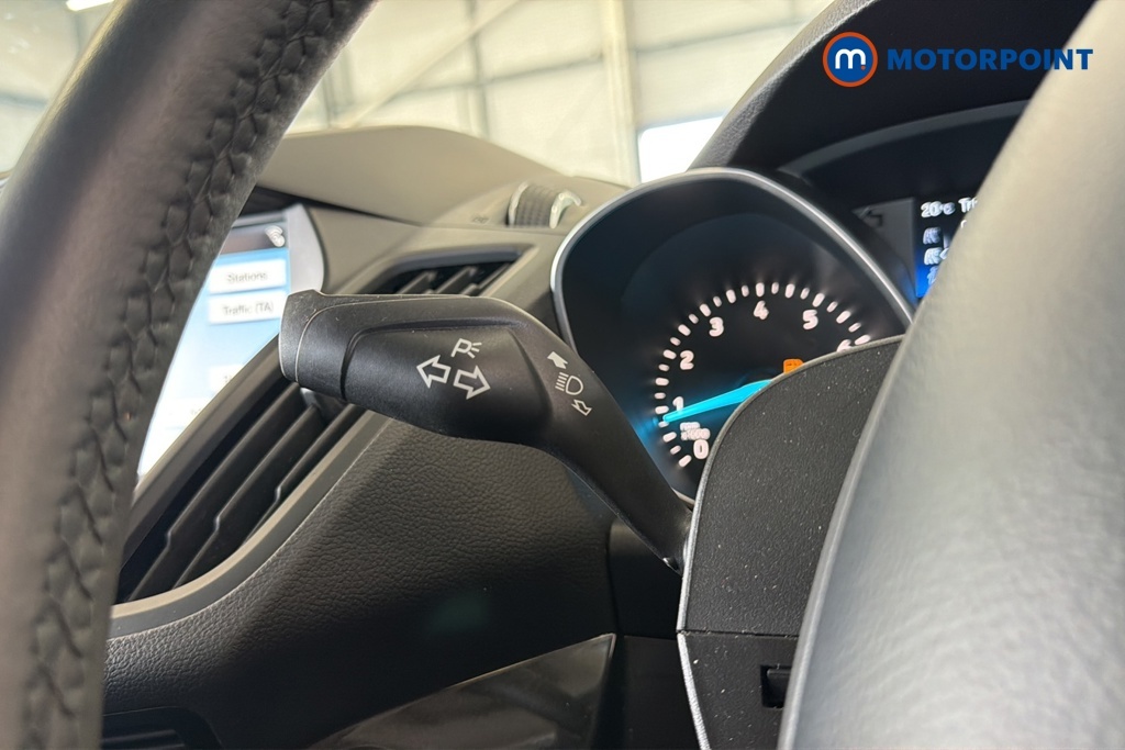 Ford Kuga 1.5 Tdci Titanium Edition 2Wd White #13
