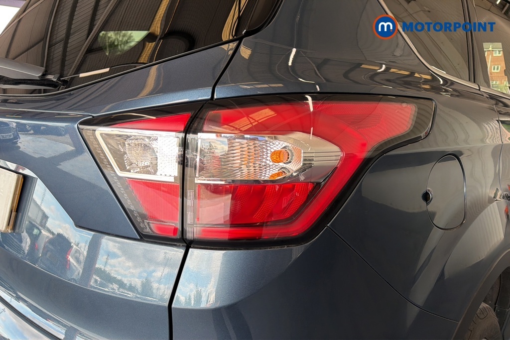 Ford Kuga 1.5 Tdci Titanium Edition 2Wd White #33