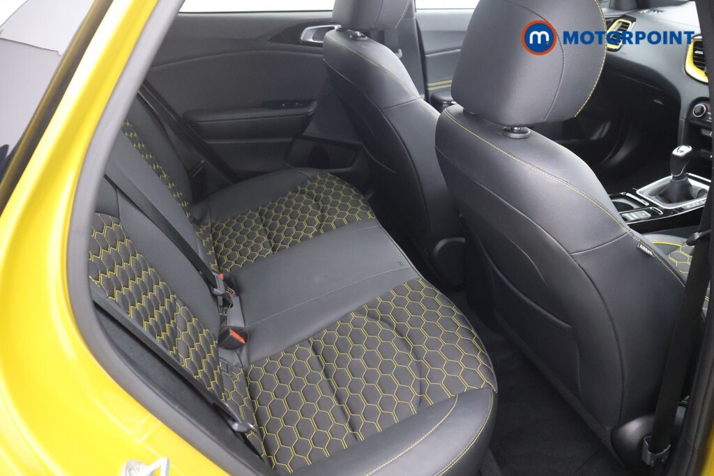 Kia Xceed 1.6 Crdi 3 Suv Euro 6 Ss 134 Black #25