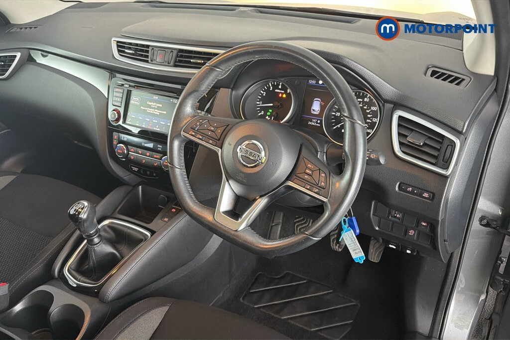 Nissan Qashqai Hatchback #9