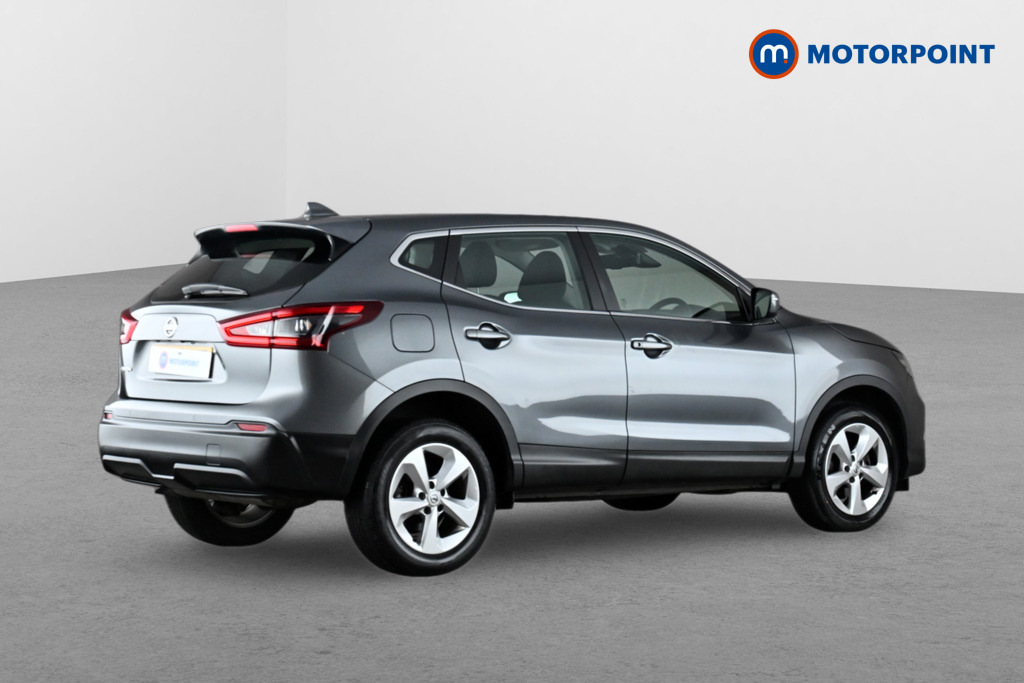 Nissan Qashqai Hatchback #7