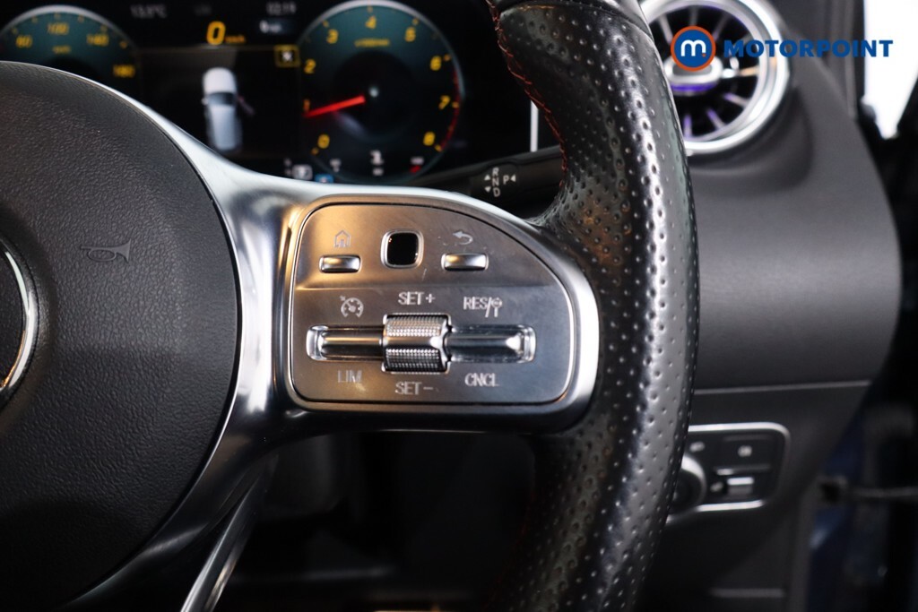 Mercedes-Benz B Class B180 1.3 Amg Line Executive Vq White #16
