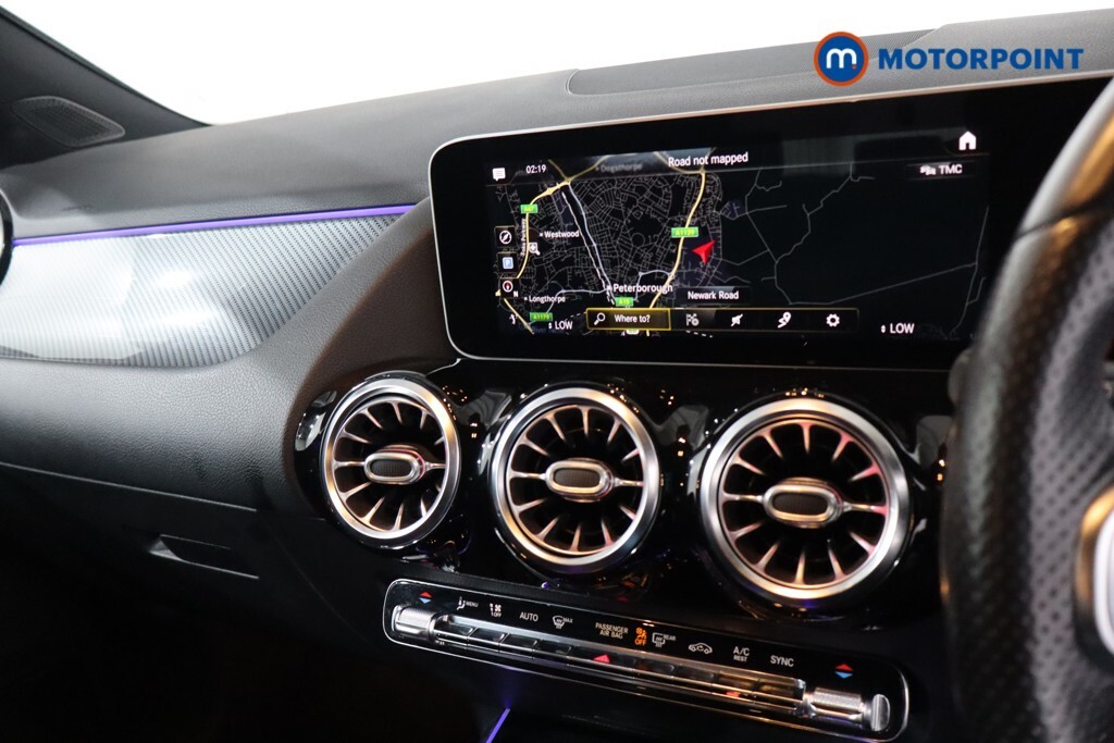 Mercedes-Benz B Class B180 1.3 Amg Line Executive Vq White #27