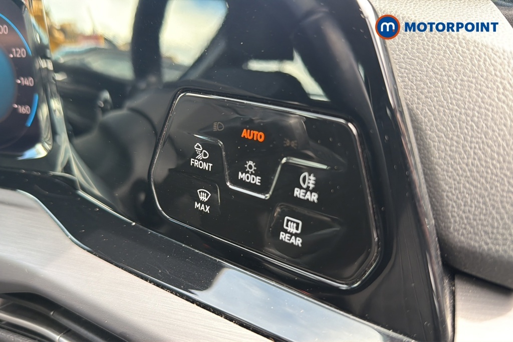 Volkswagen Golf 1.5 Style Tsi 129 Bhp Silver #17