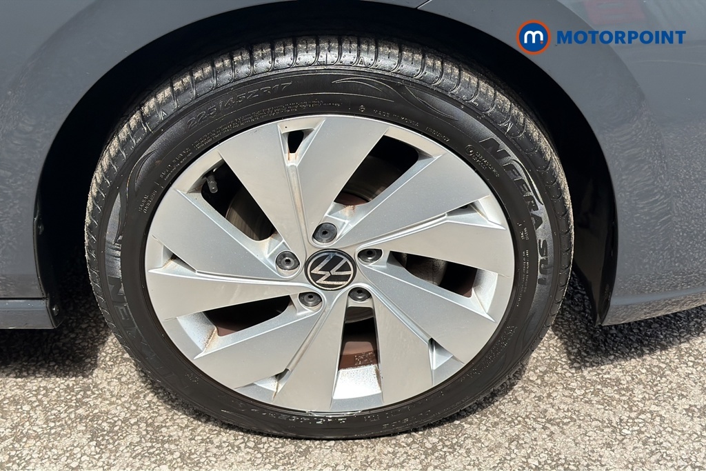 Volkswagen Golf 1.5 Style Tsi 129 Bhp Silver #38