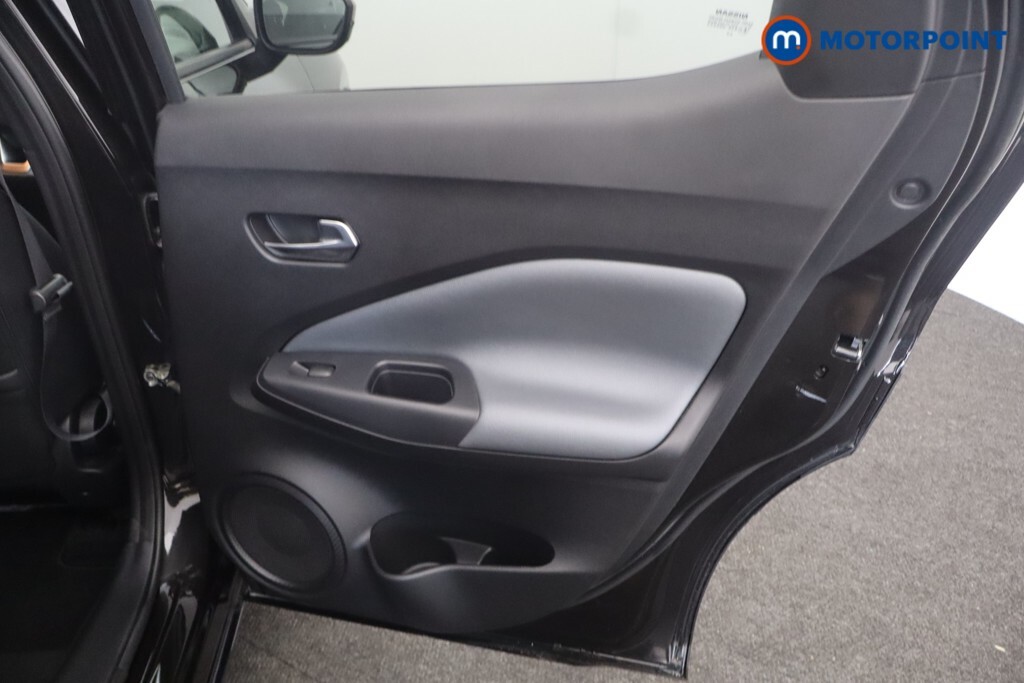 Nissan Juke 1.0 Dig-t 114 N-connecta Black #28