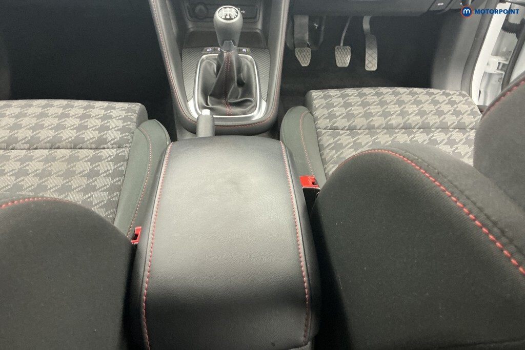 MG ZS Zs Zs 44.5Kwh Exclusive White #19