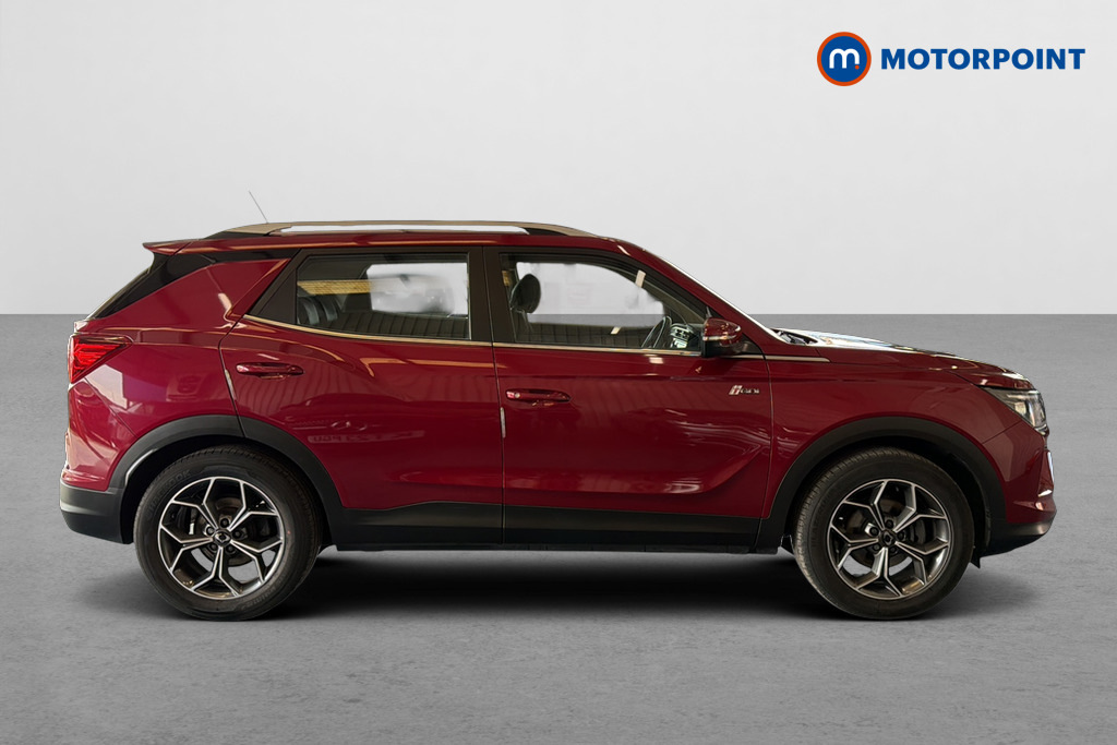 SsangYong Korando 1.5 Ventura Red #4