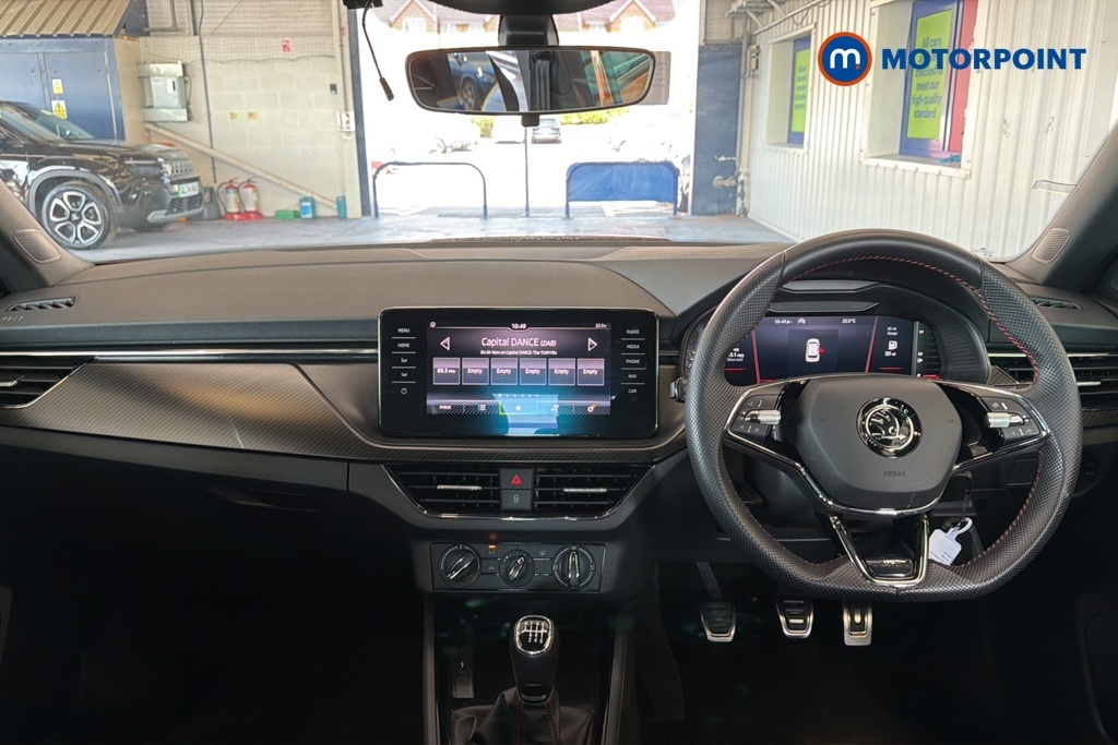 Skoda Kamiq Suv Grey #8