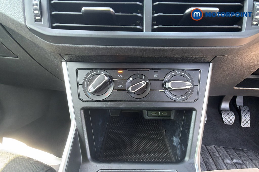 Volkswagen Polo Life Grey #12