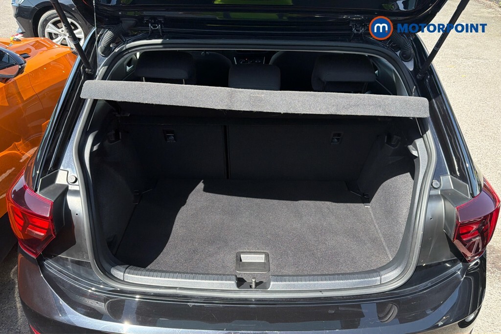 Volkswagen Polo Life Grey #17