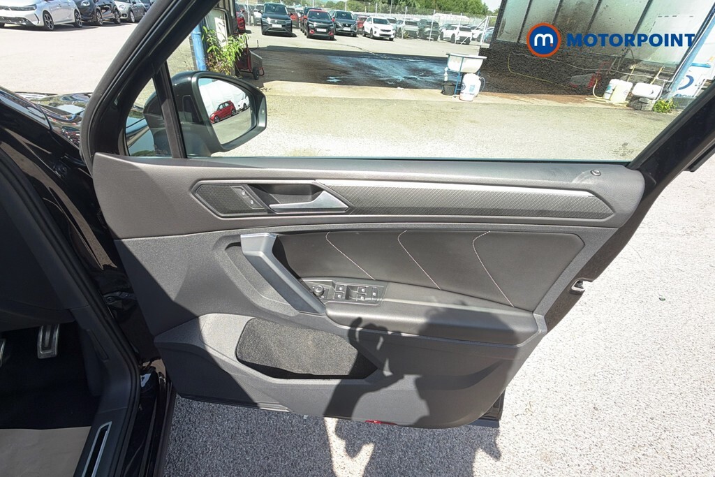 Volkswagen Tiguan 1.5 Tsi Active White #21