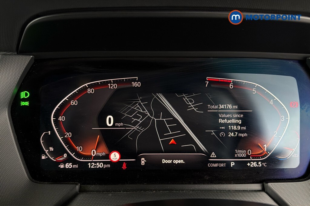 BMW 1 Series Sport White #16