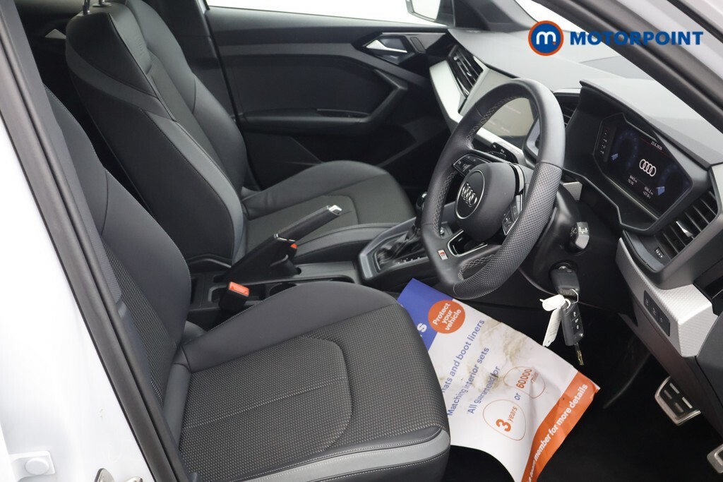 Audi A1 30 Tfsi Sport S Tronic Black #24