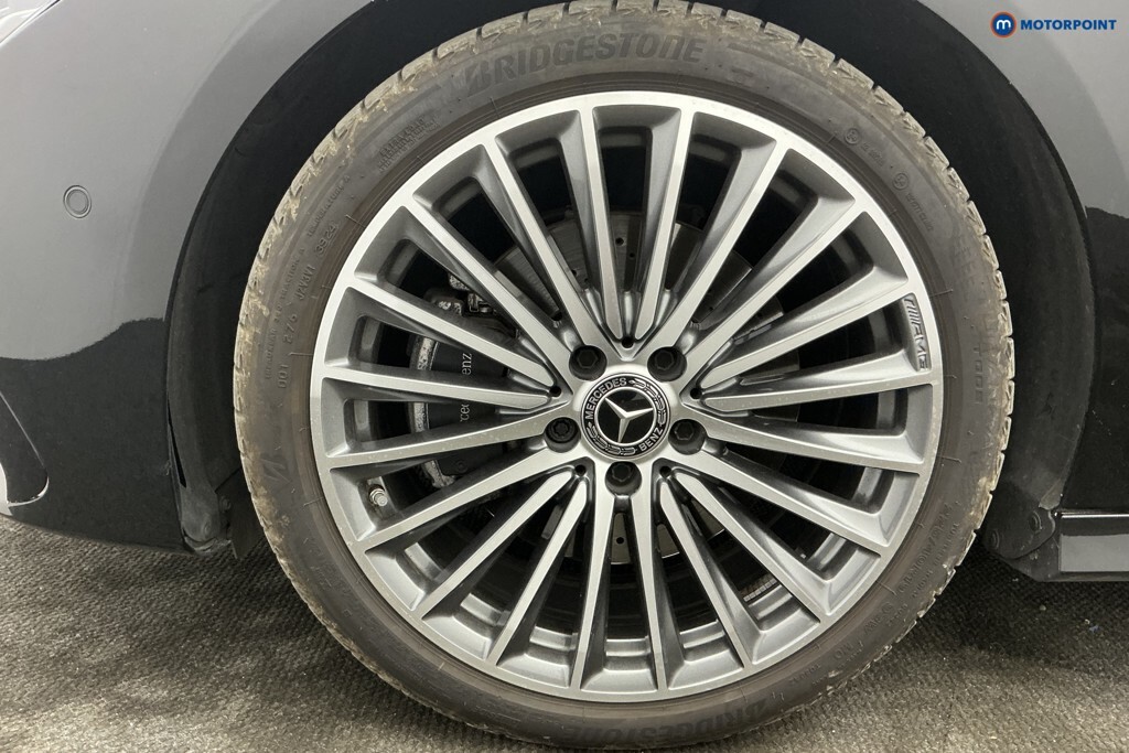 Mercedes-Benz CLA Class 180 Amg Line Premium Tip 2025 Black #37