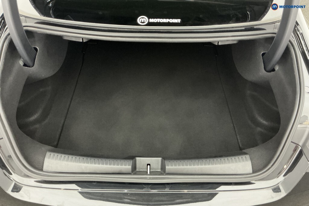 Mercedes-Benz CLA Class 180 Amg Line Premium Tip 2025 Black #11