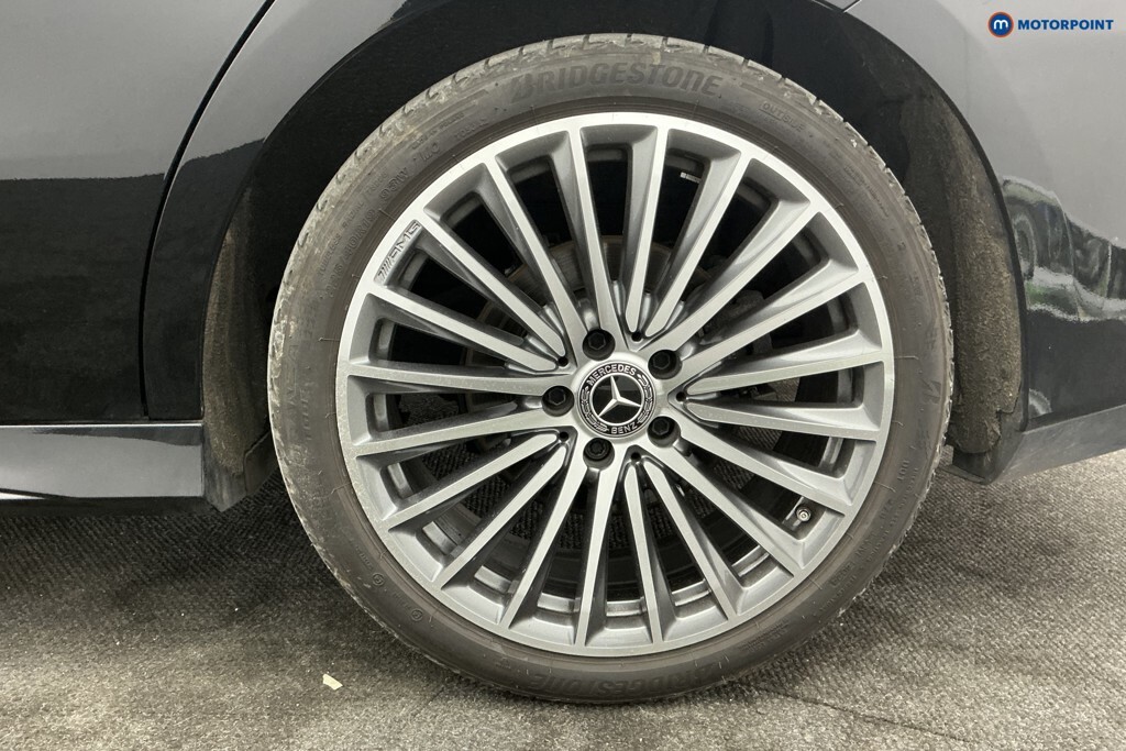 Mercedes-Benz CLA Class 180 Amg Line Premium Tip 2025 Black #38
