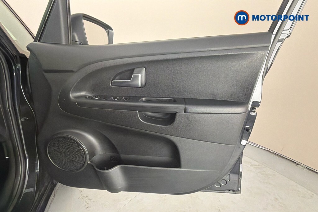 Kia Venga 3 Auto Silver #23