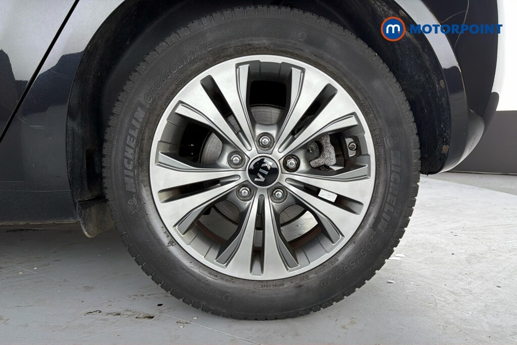 Kia Venga 3 Auto Silver #39
